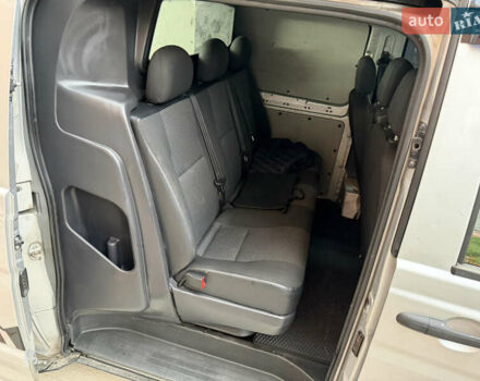 Серый Мерседес Вито, объемом двигателя 2.14 л и пробегом 389 тыс. км за 11499 $, фото 15 на Automoto.ua