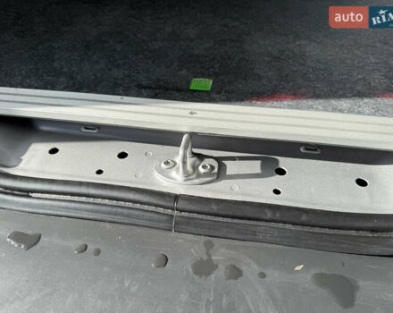 Серый Мерседес Вито, объемом двигателя 2 л и пробегом 125 тыс. км за 28499 $, фото 33 на Automoto.ua