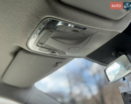 Серый Мерседес Вито, объемом двигателя 2 л и пробегом 125 тыс. км за 28499 $, фото 6 на Automoto.ua