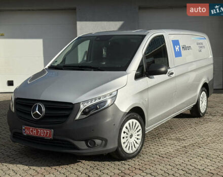 Серый Мерседес Вито, объемом двигателя 2 л и пробегом 125 тыс. км за 28499 $, фото 46 на Automoto.ua