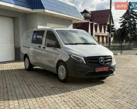 Серый Мерседес Вито, объемом двигателя 2 л и пробегом 125 тыс. км за 28499 $, фото 44 на Automoto.ua
