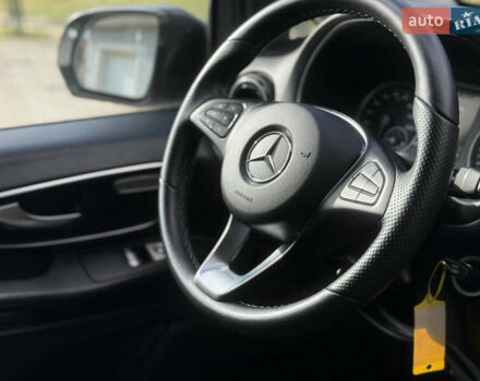 Серый Мерседес Вито, объемом двигателя 2 л и пробегом 125 тыс. км за 28499 $, фото 5 на Automoto.ua