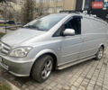 Серый Мерседес Вито, объемом двигателя 2.14 л и пробегом 325 тыс. км за 9400 $, фото 3 на Automoto.ua