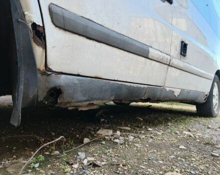 Серый Мерседес Вито, объемом двигателя 2 л и пробегом 999 тыс. км за 1725 $, фото 1 на Automoto.ua