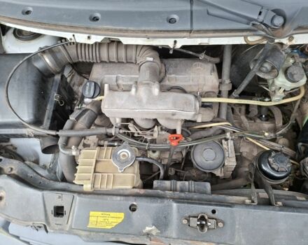 Сірий Мерседес Віто, об'ємом двигуна 2 л та пробігом 450 тис. км за 3200 $, фото 6 на Automoto.ua