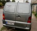 Серый Мерседес Вито, объемом двигателя 2.2 л и пробегом 300 тыс. км за 5500 $, фото 1 на Automoto.ua