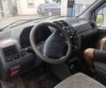 Серый Мерседес Вито, объемом двигателя 2.2 л и пробегом 350 тыс. км за 3837 $, фото 4 на Automoto.ua