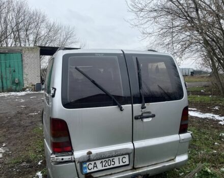 Сірий Мерседес Віто, об'ємом двигуна 2.3 л та пробігом 300 тис. км за 2200 $, фото 4 на Automoto.ua