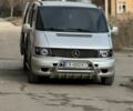 Серый Мерседес Вито, объемом двигателя 2.2 л и пробегом 400 тыс. км за 4000 $, фото 2 на Automoto.ua