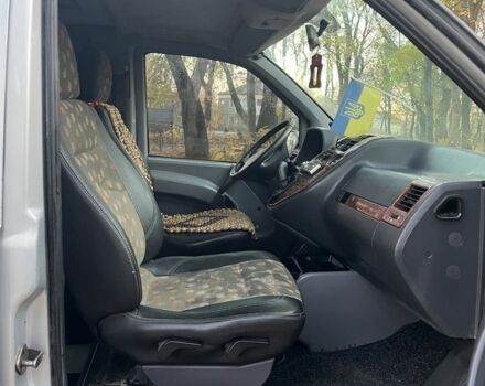 Сірий Мерседес Віто, об'ємом двигуна 2.2 л та пробігом 400 тис. км за 5000 $, фото 7 на Automoto.ua