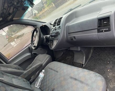 Сірий Мерседес Віто, об'ємом двигуна 2.2 л та пробігом 442 тис. км за 2700 $, фото 7 на Automoto.ua