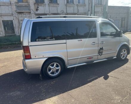 Сірий Мерседес Віто, об'ємом двигуна 2.2 л та пробігом 350 тис. км за 3000 $, фото 6 на Automoto.ua