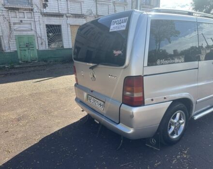 Сірий Мерседес Віто, об'ємом двигуна 2.2 л та пробігом 350 тис. км за 3000 $, фото 4 на Automoto.ua