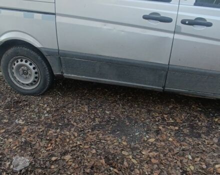 Сірий Мерседес Віто, об'ємом двигуна 2.1 л та пробігом 500 тис. км за 4000 $, фото 1 на Automoto.ua