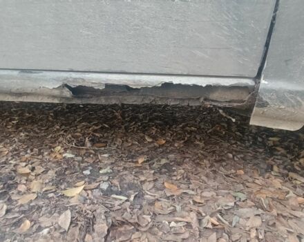 Сірий Мерседес Віто, об'ємом двигуна 2.1 л та пробігом 500 тис. км за 4000 $, фото 4 на Automoto.ua