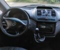 Серый Мерседес Вито, объемом двигателя 2.2 л и пробегом 394 тыс. км за 6550 $, фото 7 на Automoto.ua
