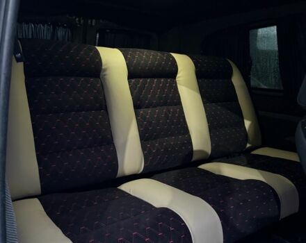 Серый Мерседес Вито, объемом двигателя 2.1 л и пробегом 330 тыс. км за 10500 $, фото 14 на Automoto.ua