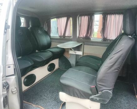 Сірий Мерседес Віто, об'ємом двигуна 2.1 л та пробігом 214 тис. км за 8500 $, фото 20 на Automoto.ua