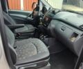 Мерседес Віто 2009 у Мукачеве на Automoto.ua Сірий Мерседес Віто, об'ємом двигуна 3 л та пробігом 417 тис. км за 12000 $, фото 5 на Automoto.ua