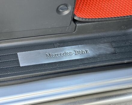 Серый Мерседес Вито, объемом двигателя 2.1 л и пробегом 330 тыс. км за 10300 $, фото 9 на Automoto.ua