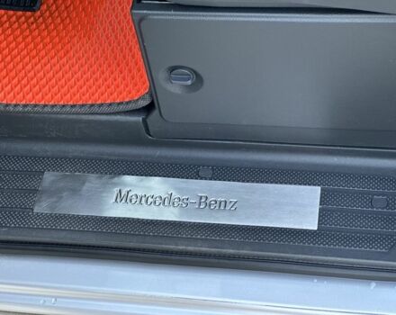 Серый Мерседес Вито, объемом двигателя 2.1 л и пробегом 330 тыс. км за 10300 $, фото 12 на Automoto.ua