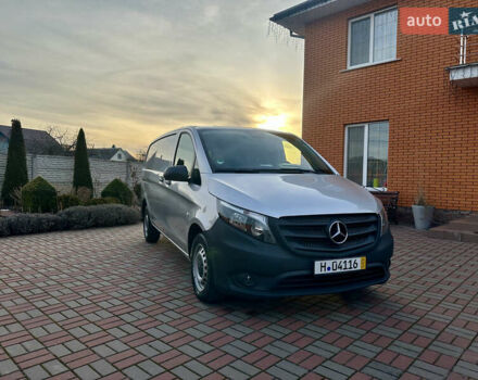 Серый Мерседес Вито, объемом двигателя 2 л и пробегом 220 тыс. км за 22800 $, фото 8 на Automoto.ua
