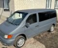 Серый Мерседес Вито, объемом двигателя 2.3 л и пробегом 500 тыс. км за 2750 $, фото 1 на Automoto.ua