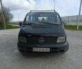 Серый Мерседес Вито, объемом двигателя 2.3 л и пробегом 380 тыс. км за 3500 $, фото 1 на Automoto.ua