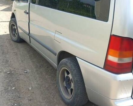 Серый Мерседес Вито, объемом двигателя 2.3 л и пробегом 265 тыс. км за 5500 $, фото 10 на Automoto.ua