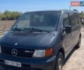 Серый Мерседес Вито, объемом двигателя 2.3 л и пробегом 500 тыс. км за 3300 $, фото 1 на Automoto.ua