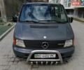 Серый Мерседес Вито, объемом двигателя 2.3 л и пробегом 380 тыс. км за 4200 $, фото 1 на Automoto.ua