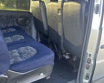 Серый Мерседес Вито, объемом двигателя 2.3 л и пробегом 265 тыс. км за 5500 $, фото 5 на Automoto.ua