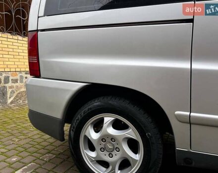 Серый Мерседес Вито, объемом двигателя 2.3 л и пробегом 298 тыс. км за 6900 $, фото 16 на Automoto.ua
