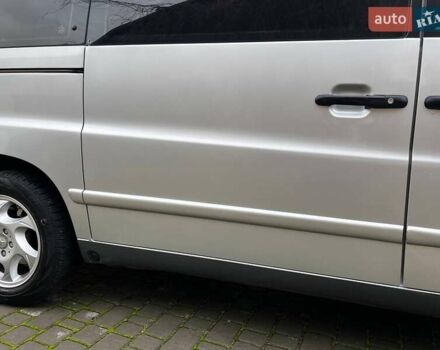 Серый Мерседес Вито, объемом двигателя 2.3 л и пробегом 298 тыс. км за 6900 $, фото 15 на Automoto.ua