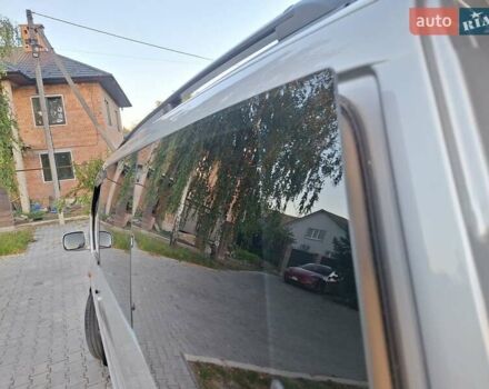 Сірий Мерседес Віто, об'ємом двигуна 2.15 л та пробігом 445 тис. км за 6700 $, фото 28 на Automoto.ua