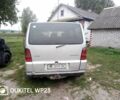 Серый Мерседес Вито, объемом двигателя 2.3 л и пробегом 400 тыс. км за 1650 $, фото 4 на Automoto.ua