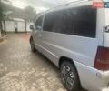 Серый Мерседес Вито, объемом двигателя 2.1 л и пробегом 300 тыс. км за 4500 $, фото 5 на Automoto.ua