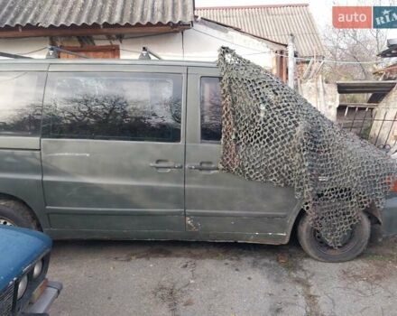 Сірий Мерседес Віто, об'ємом двигуна 2.15 л та пробігом 500 тис. км за 2700 $, фото 2 на Automoto.ua