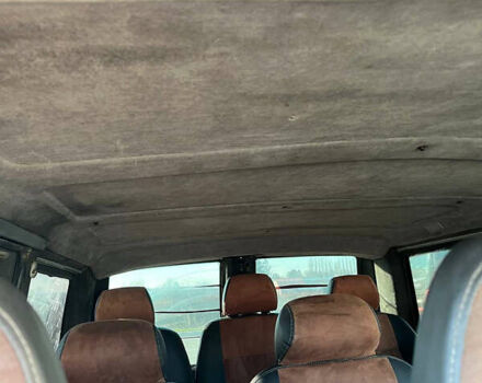 Серый Мерседес Вито, объемом двигателя 2.15 л и пробегом 400 тыс. км за 5100 $, фото 12 на Automoto.ua