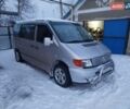 Серый Мерседес Вито, объемом двигателя 2.15 л и пробегом 300 тыс. км за 5600 $, фото 2 на Automoto.ua