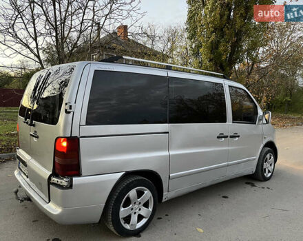 Серый Мерседес Вито, объемом двигателя 2.15 л и пробегом 350 тыс. км за 5200 $, фото 8 на Automoto.ua