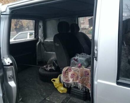 Серый Мерседес Вито, объемом двигателя 2 л и пробегом 345 тыс. км за 4200 $, фото 6 на Automoto.ua