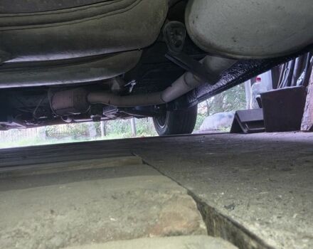 Серый Мерседес Вито, объемом двигателя 2.2 л и пробегом 240 тыс. км за 5400 $, фото 15 на Automoto.ua