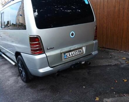 Серый Мерседес Вито, объемом двигателя 2.15 л и пробегом 400 тыс. км за 5541 $, фото 21 на Automoto.ua