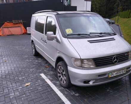 Серый Мерседес Вито, объемом двигателя 2.2 л и пробегом 240 тыс. км за 5400 $, фото 2 на Automoto.ua