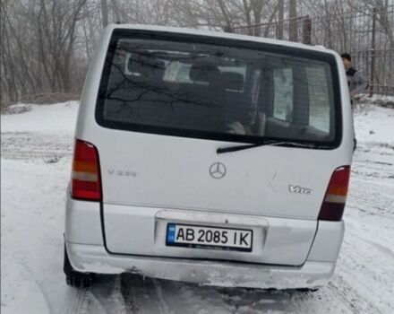 Серый Мерседес Вито, объемом двигателя 2.2 л и пробегом 400 тыс. км за 1000 $, фото 2 на Automoto.ua