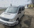 Серый Мерседес Вито, объемом двигателя 2.1 л и пробегом 100 тыс. км за 3500 $, фото 1 на Automoto.ua