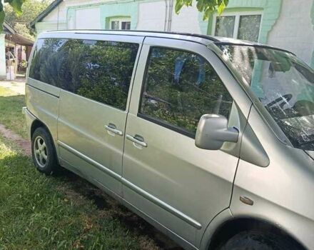 Серый Мерседес Вито, объемом двигателя 2.2 л и пробегом 350 тыс. км за 4700 $, фото 2 на Automoto.ua