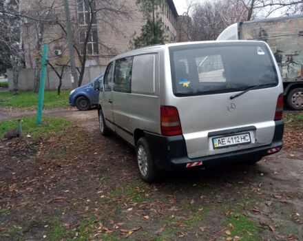 Сірий Мерседес Віто, об'ємом двигуна 2 л та пробігом 345 тис. км за 4200 $, фото 2 на Automoto.ua