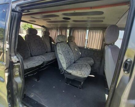 Серый Мерседес Вито, объемом двигателя 2.2 л и пробегом 390 тыс. км за 6200 $, фото 20 на Automoto.ua